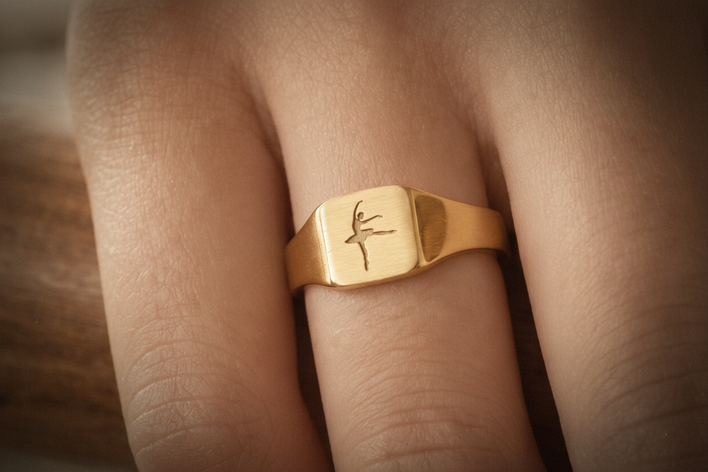 Ballerina Signet Ring