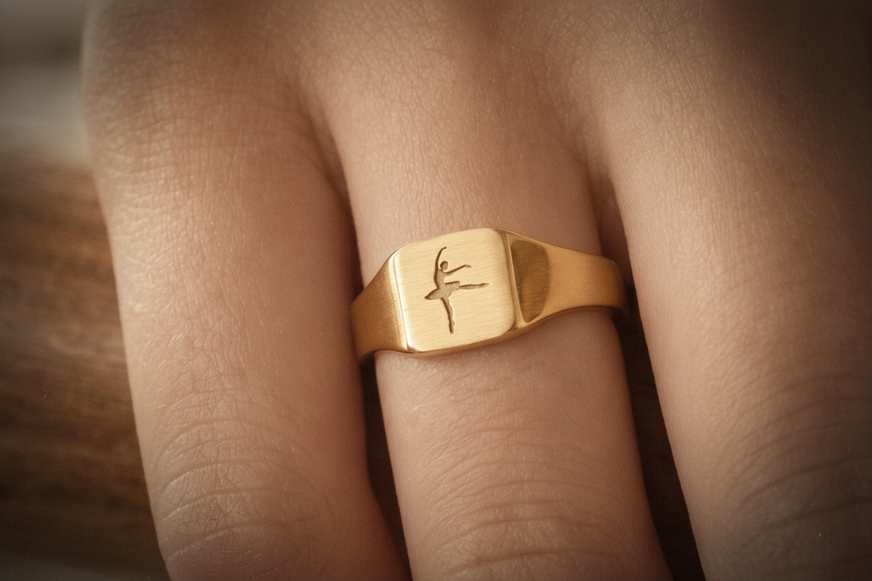 Ballerina Signet Ring